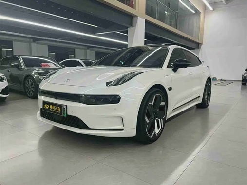 Zeekr 001 2022