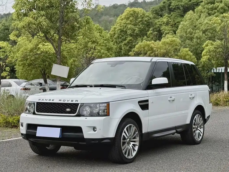Land Rover Sport