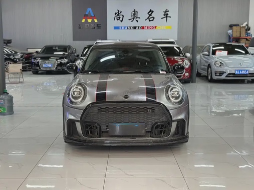 MINI Other 2019
