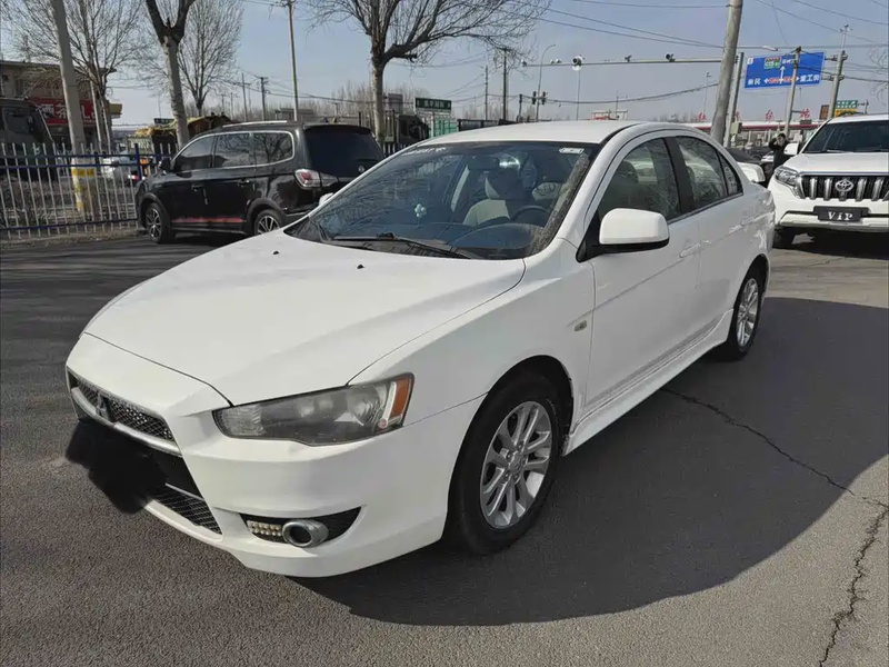 Mitsubishi Lancer EX