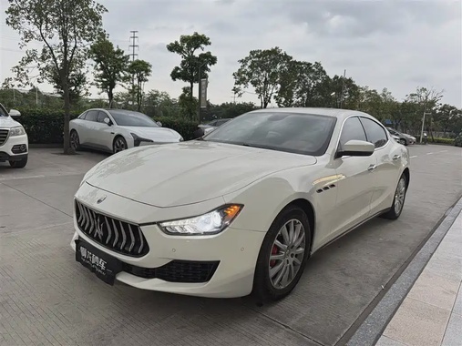 Maserati Ghibli 2021