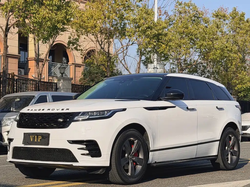 Land Rover Velar