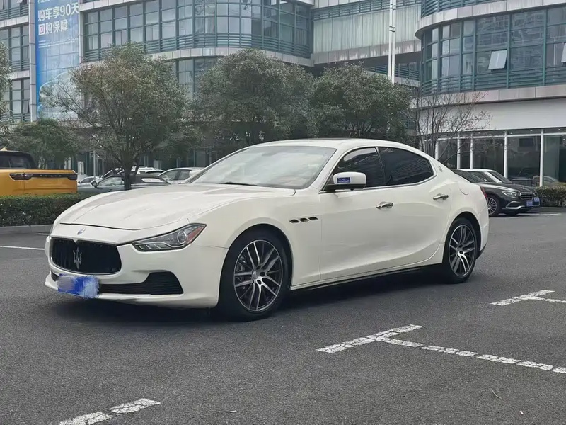 Maserati Ghibli