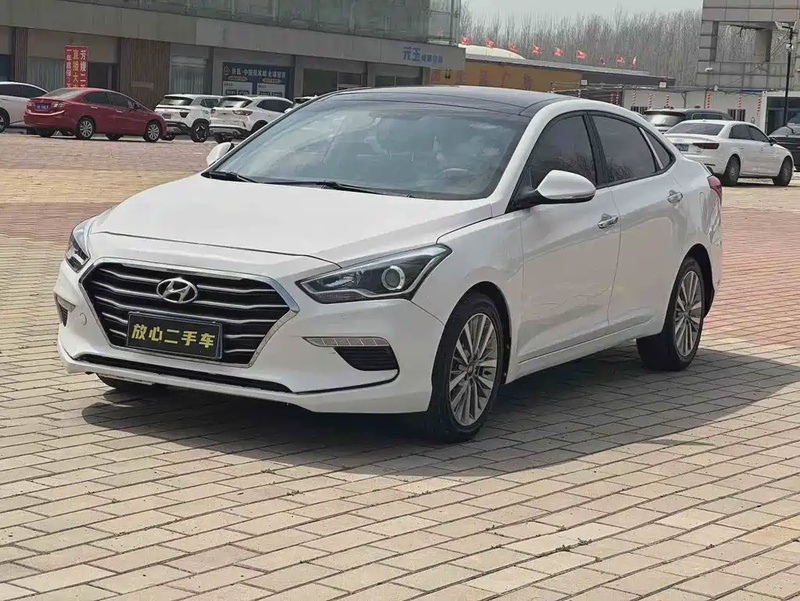 Hyundai Mistra