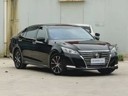 Toyota Crown 2016
