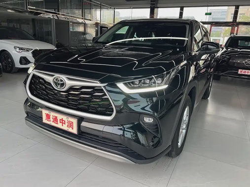 Toyota Highlander 2025