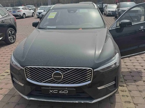 Volvo XC60 2026