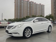 Hyundai Sonata 2012