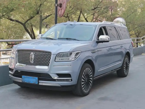 Lincoln Navigator 2021