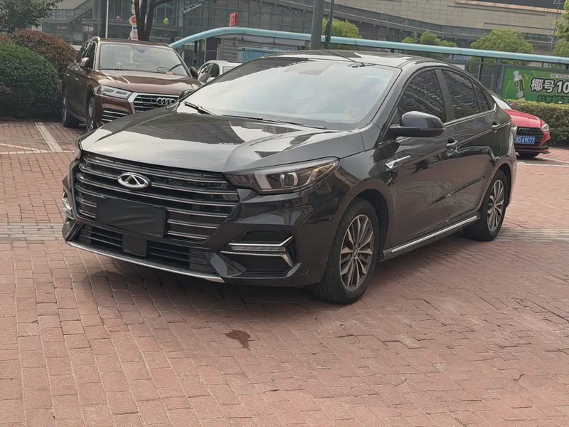 Chery Arrizo 5