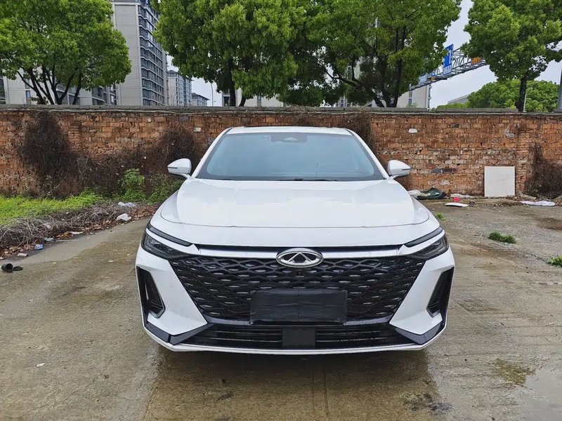 Chery Arrizo 8