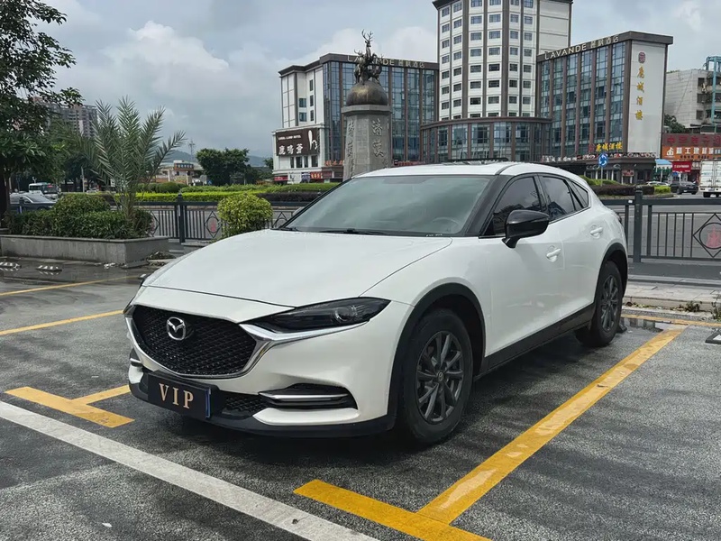 Mazda CX-4