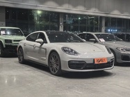 Porsche Panamera 2021