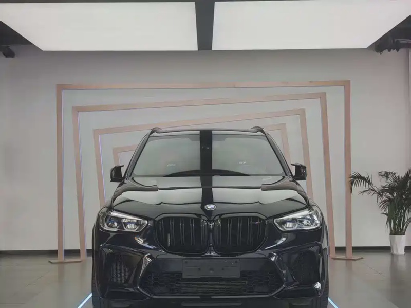 BMW X5M