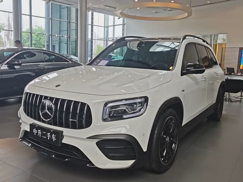 Mercedes-Benz GLB-Class
