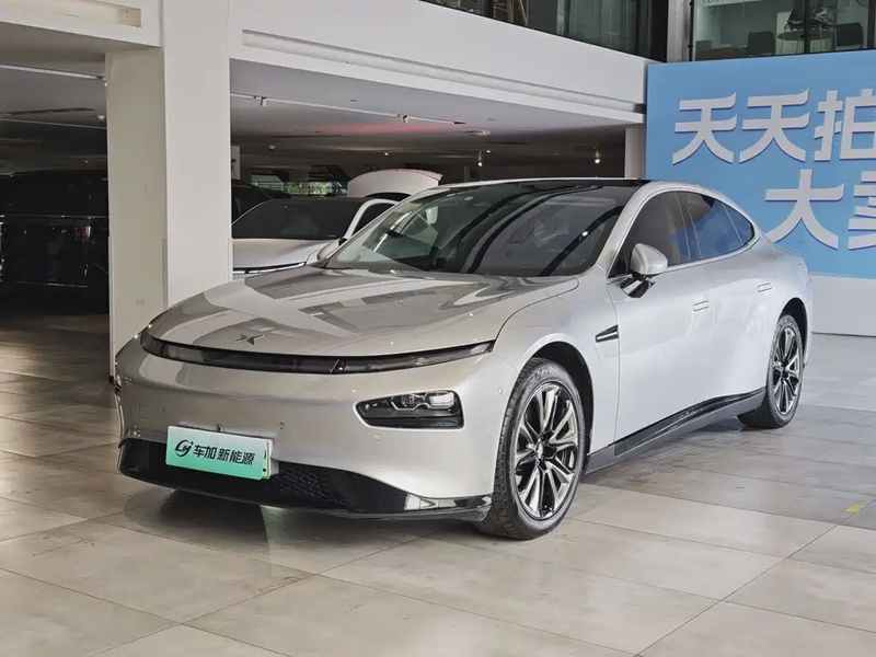 XPeng P7