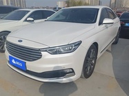 Ford Taurus 2020