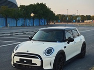 MINI Other 2022
