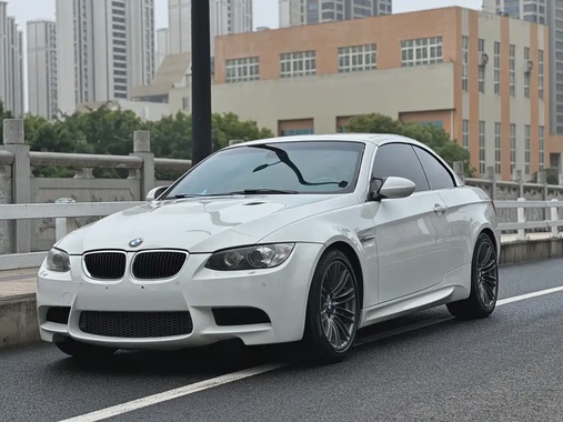 BMW M3 2011