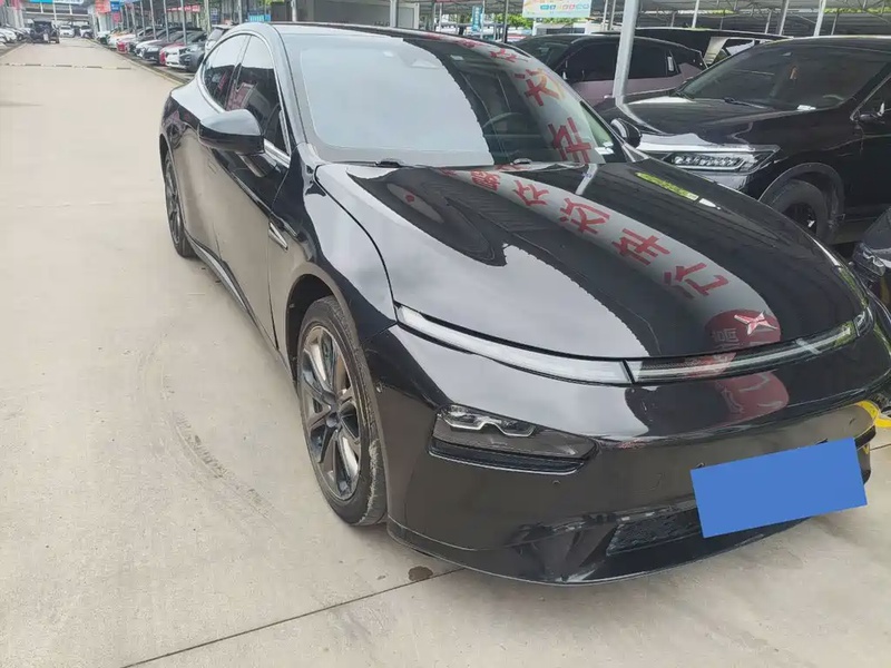 XPeng P7