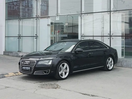 Audi A8 2012