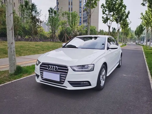 Audi A4 2015
