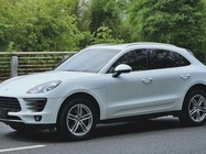 Porsche Macan 2015