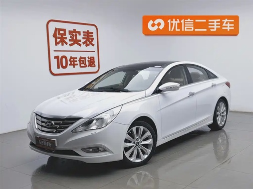 Hyundai Sonata 2012