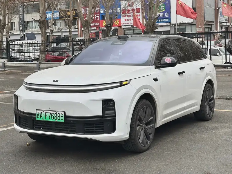 Li Auto L7