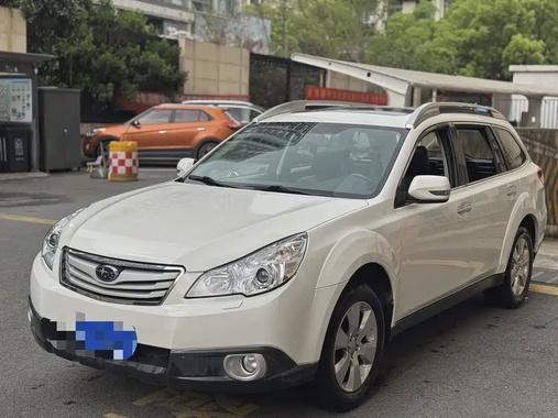 Subaru Outback 2011