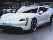 Porsche Taycan 2023