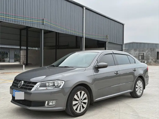 Volkswagen Lavida 2015