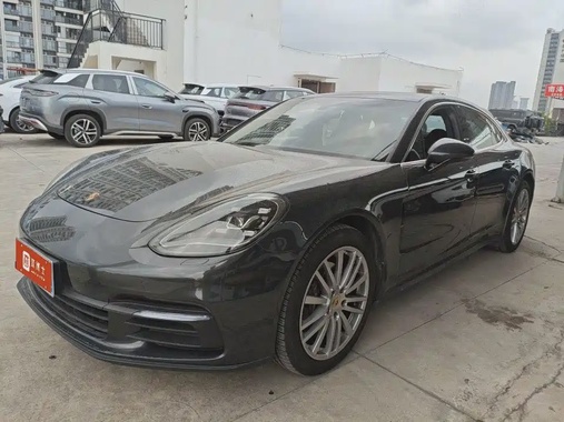 Porsche Panamera 2018