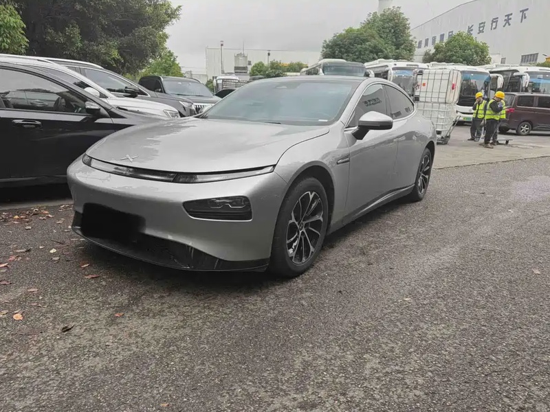 XPeng P7