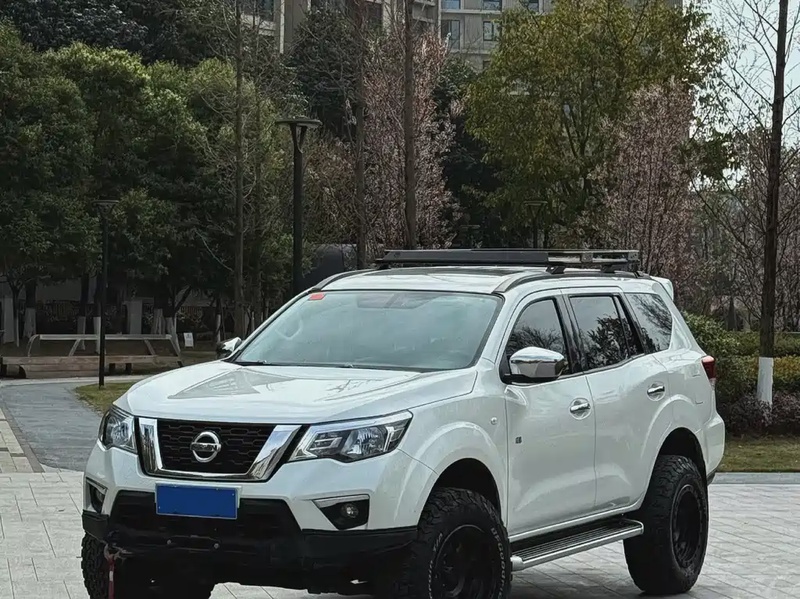 Nissan Terra