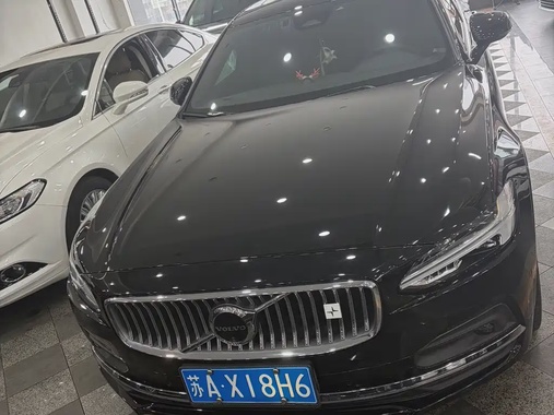 Volvo S90 2024