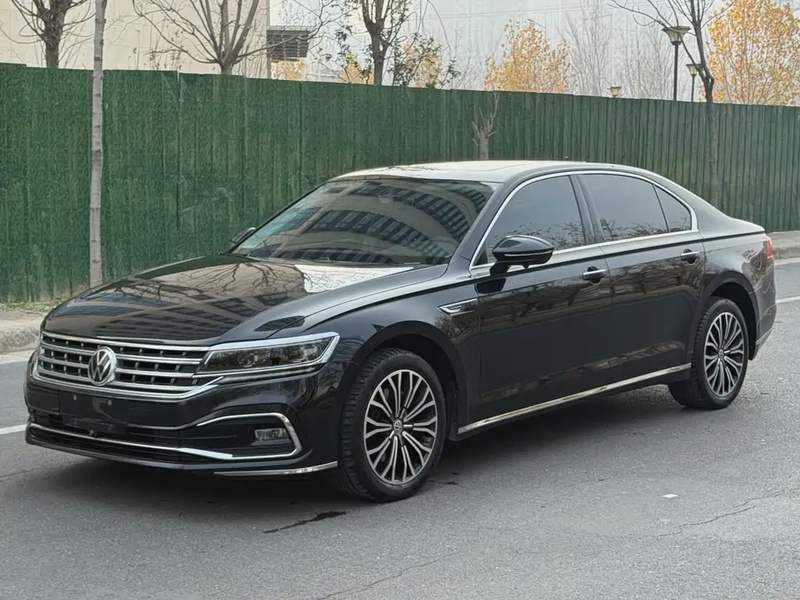 Volkswagen Phideon
