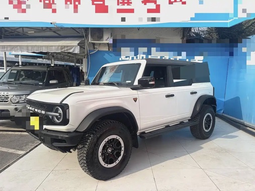 Ford Bronco 2024