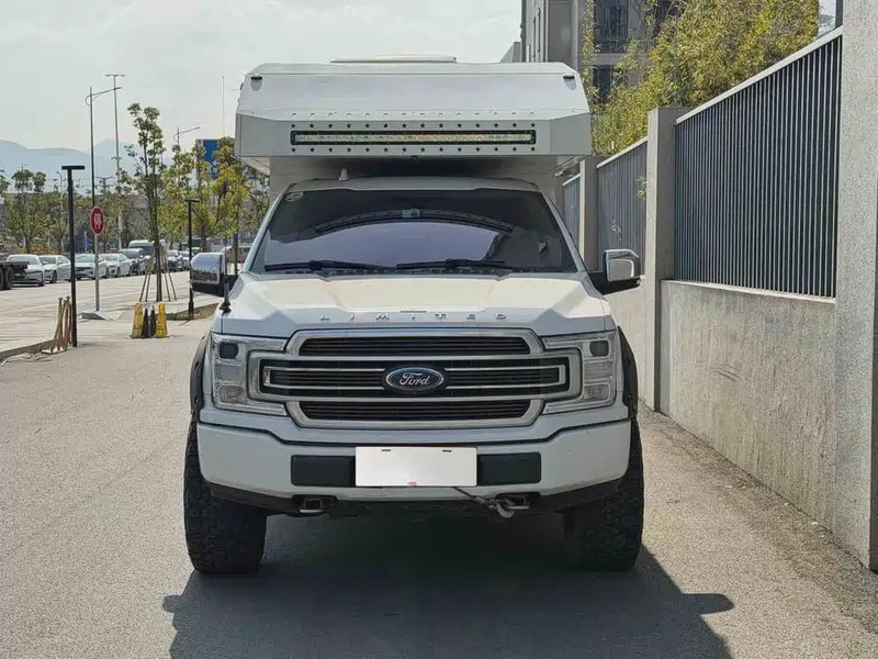 Ford F-150 Raptor