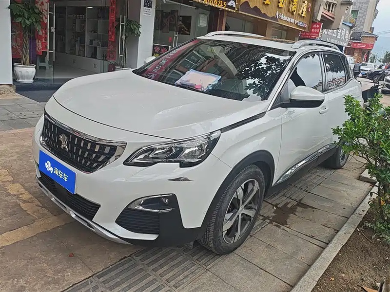 Peugeot 4008