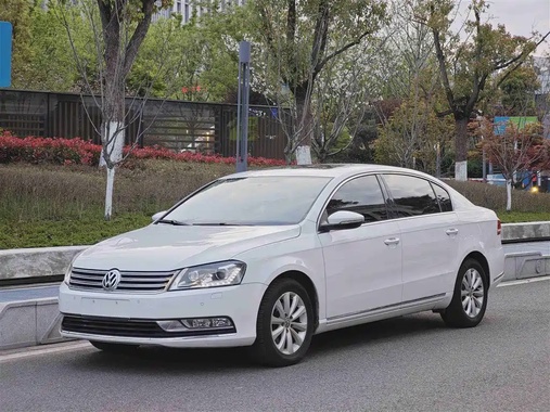 Volkswagen Magotan 2014