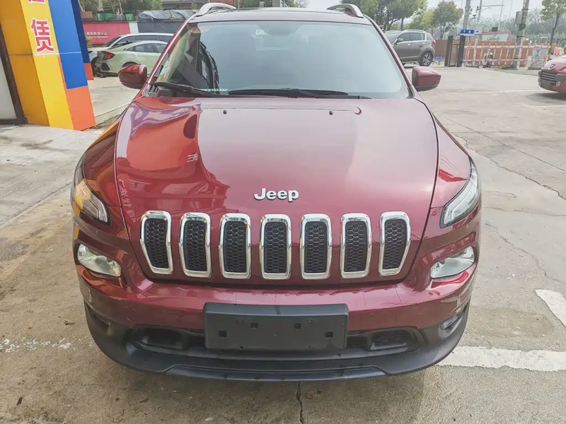 Jeep Cherokee