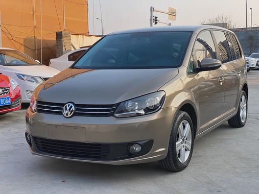 Volkswagen Touran 2015