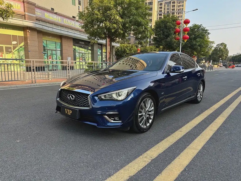 Infiniti Q50