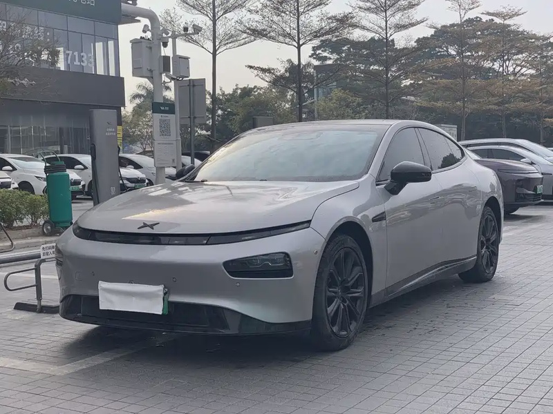 XPeng P7
