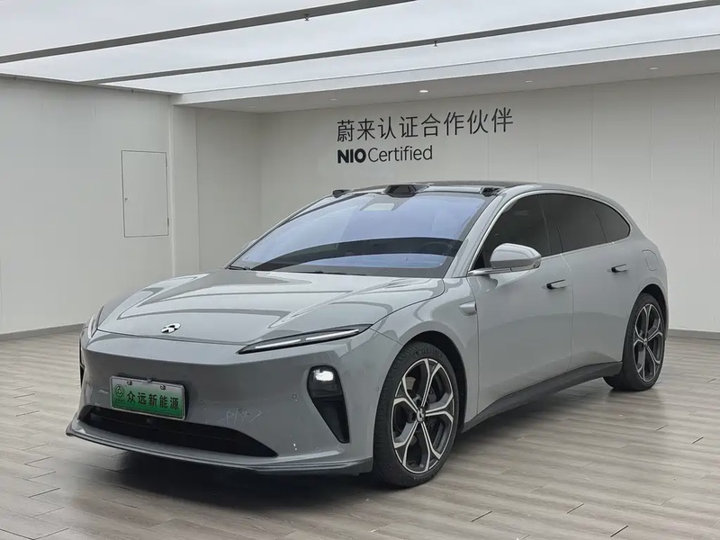 NIO ET5T