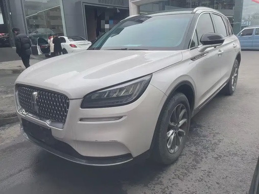 Lincoln Corsair 2021