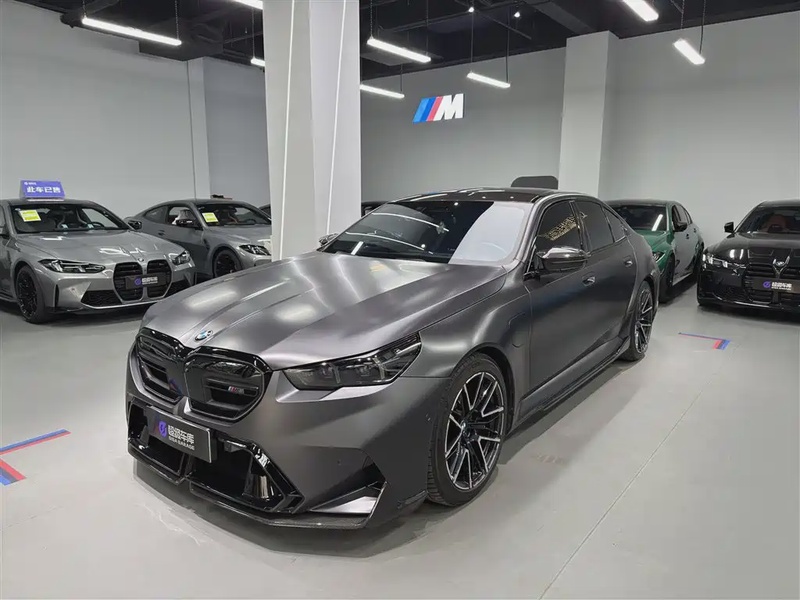 BMW M5