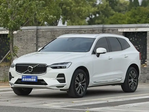 Volvo XC60 2022