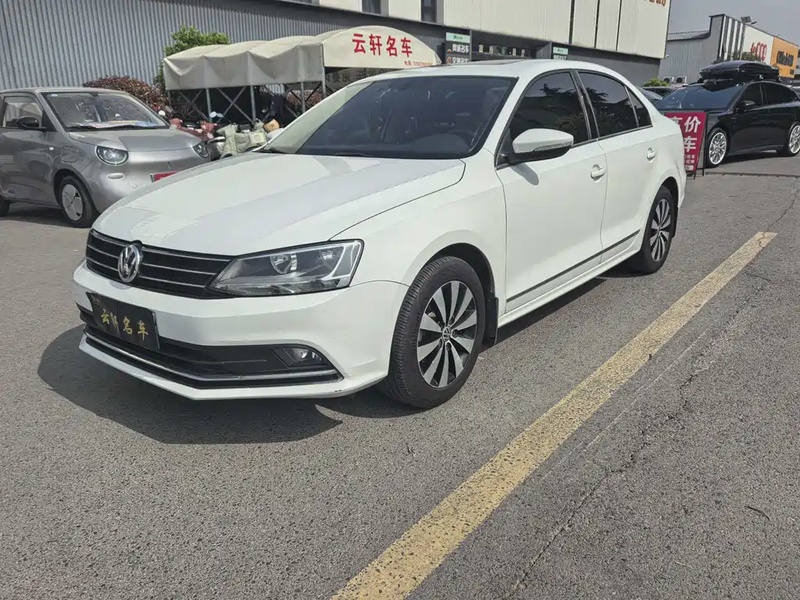 Volkswagen Sagitar